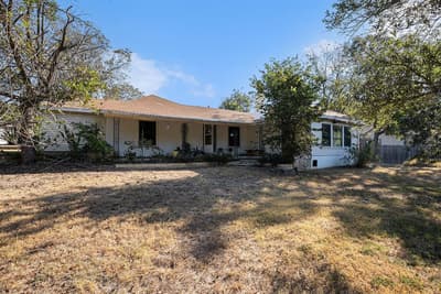 116 Lakeshore Trail, Whitney TX 76692 - Photo 2
