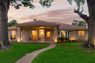 800 Brownfield Drive, Mesquite TX 75150