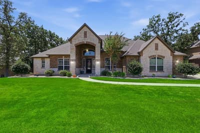 138 Dogwood Drive, Krugerville TX 76227 - Photo 2
