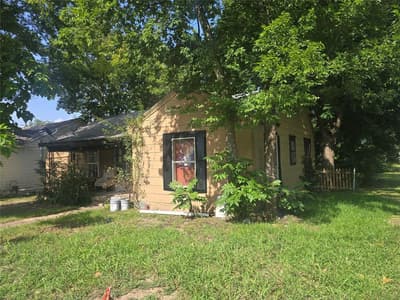 1303 Wesley Street, Greenville TX 75401