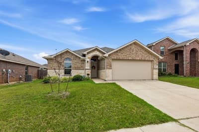 5325 Brentlawn Drive, Fort Worth TX 76179
