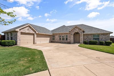 400 Hummingbird Trail, Crowley TX 76036