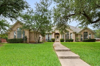 8904 Thornway Drive, North Richland Hills TX 76182