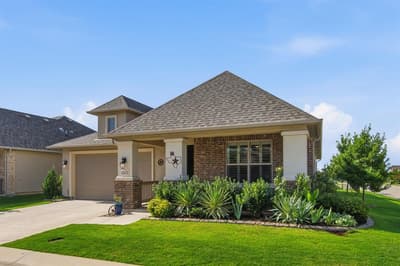 12621 Gritstone Drive, Denton TX 76207 - Photo 3
