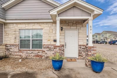 691 Park Street, McGregor TX 76657