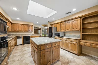 1913 Pecan Ridge Drive, Rowlett TX 75088 - Photo 5