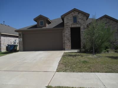 708 Spaulding Street, Justin TX 76247