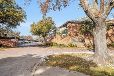 18333 Roehampton Drive # 1323, Dallas TX 75252