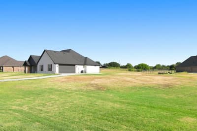 121 Friendship Way, Boyd TX 76023 - Photo 4