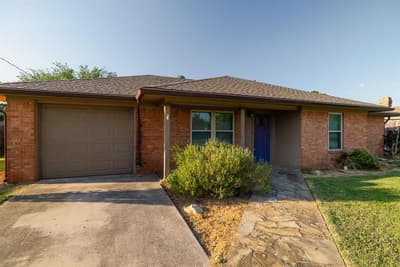 4 Cole Circle, Krum TX 76249 - Photo 2