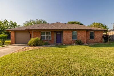 4 Cole Circle, Krum TX 76249