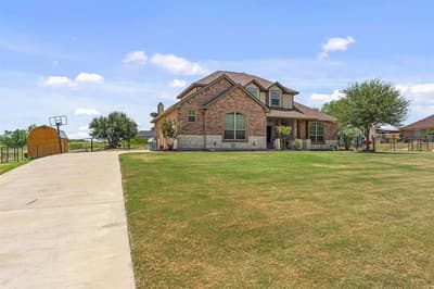 8909 County Road 915, Godley TX 76044 - Photo 3