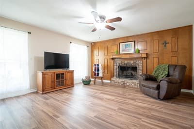 1479 Lockwood Street, Stephenville TX 76401 - Photo 4