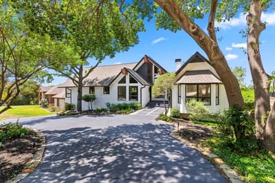 231 Oak Hill Drive, Trophy Club TX 76262 - Photo 2