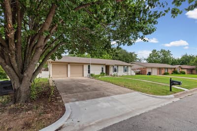 1005 Keller Avenue, Benbrook TX 76126 - Photo 3