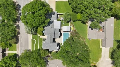 9105 Kingsley Creek Circle, Dallas TX 75231 - Photo 3