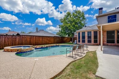 1102 Waterside Court, Mesquite TX 75181