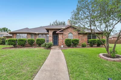 8205 Danbury Court, Rowlett TX 75089