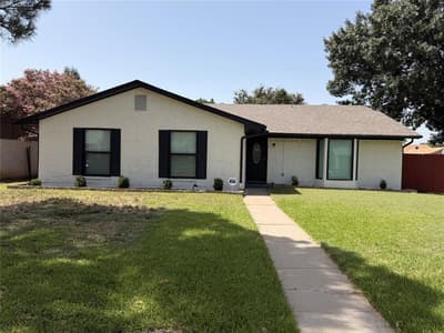 1262 Valencia Lane, Lewisville TX 75067