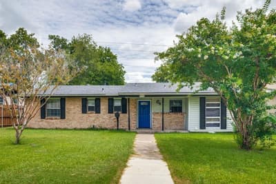2426 Whit Drive, Mesquite TX 75150
