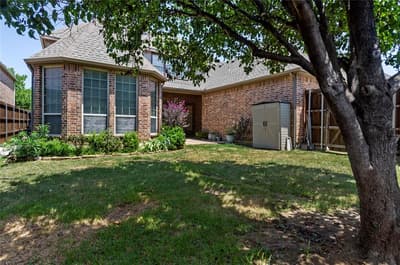 2116 Ironside Drive, Lewisville TX 75056 - Photo 2