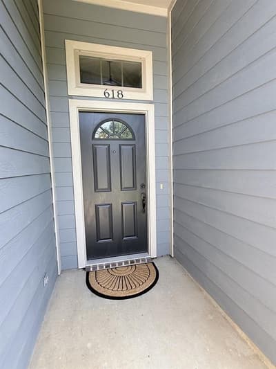 618 E Walcott Street, Pilot Point TX 76258 - Photo 3