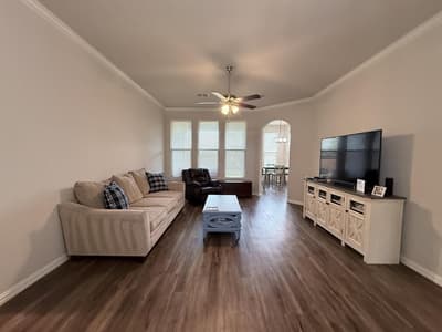 618 E Walcott Street, Pilot Point TX 76258 - Photo 4