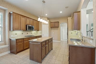 2275 Dame Laurel Lane, Lewisville TX 75056 - Photo 5