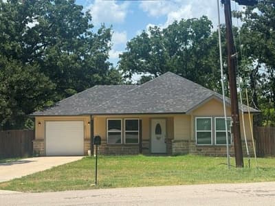 301 Indian Oaks Trail, West Tawakoni TX 75474