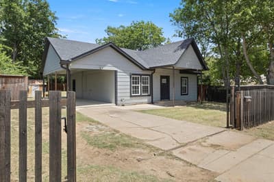 5425 Laster Road, Fort Worth TX 76119