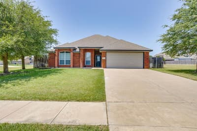 705 Carmen Ana Avenue, Grandview TX 76050