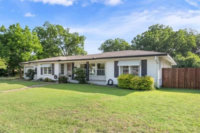 3135 N 27th St, Waco TX 76708