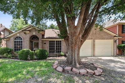 6307 Pierce Arrow Drive, Arlington TX 76001