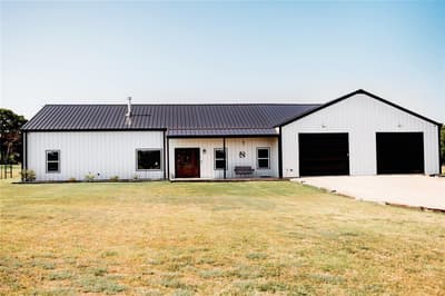 208 Chicken Field Road, Whitewright TX 75491