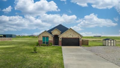 9689 County Road 4116, Kaufman TX 75142