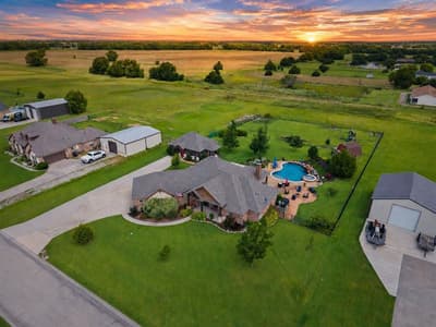 4010 Hackberry Circle, Caddo Mills TX 75135