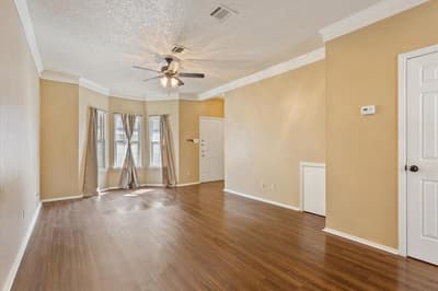 1325 Speight Avenue, Waco TX 76706 - Photo 5