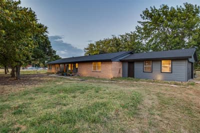 1015 Fm 981, Leonard TX 75452