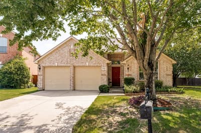 8702 Nairn Street, Rowlett TX 75089