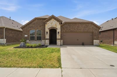 11136 Gold Pan Trail, Aubrey TX 76227