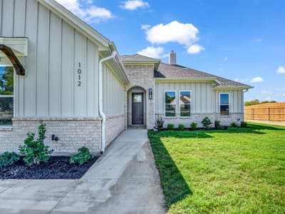 1012 Don Eve Court, Azle TX 76020 - Photo 4