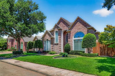 4911 Holly Tree Drive, Dallas TX 75287 - Photo 3