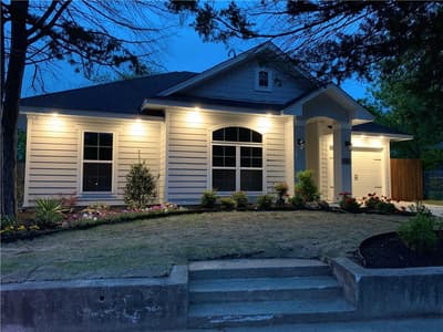 305 Wyatt Street, Waxahachie TX 75165