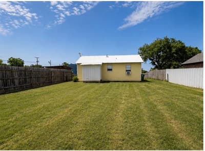 1502 S College Avenue, Decatur TX 76234 - Photo 3