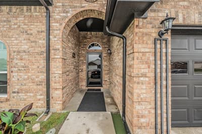 1240 Camden Yard Drive, Fort Worth TX 76028 - Photo 2