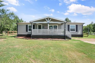 212 SE County Road 3048a, Corsicana TX 75109