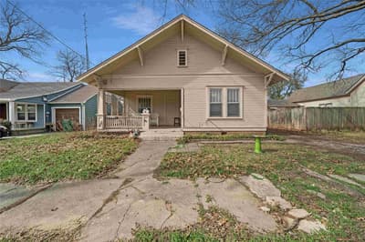 713 N Commerce Street, Gainesville TX 76240