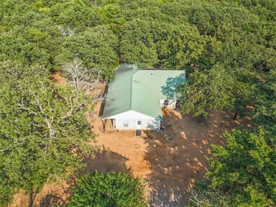 488 County Road 217, Collinsville TX 76233