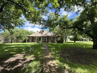 500 2nd Street, Kerens TX 75144