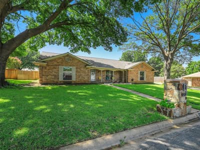 6404 Suncrest Court, North Richland Hills TX 76180 - Photo 3